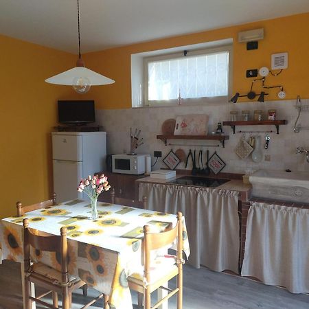 La Casa Di Nello Apartment Pedemonte Bagian luar foto